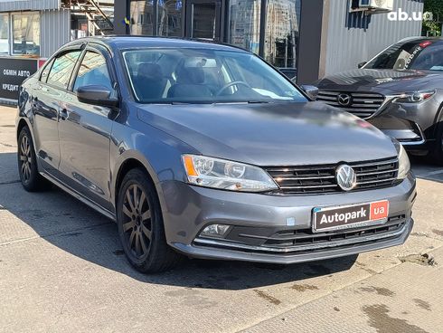 Volkswagen Jetta 2017 серый - фото 4
