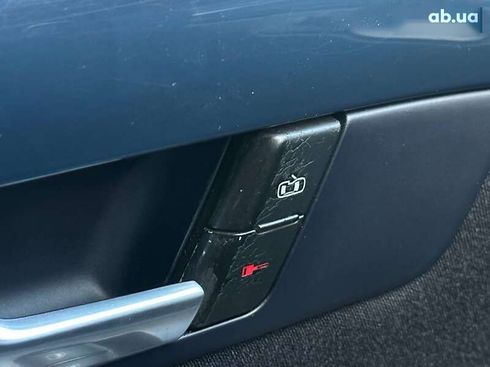 Audi A4 2003 - фото 17