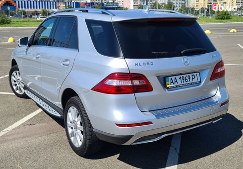 Mercedes-Benz M-Класс 2013 серебристый - фото 6