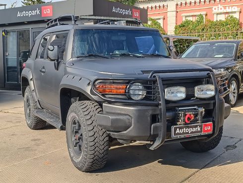 Toyota FJ Cruiser 2008 черный - фото 3