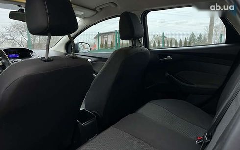 Ford Focus 2011 - фото 20