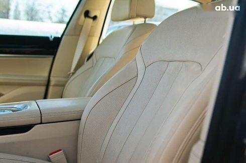 BMW 7 серия 2017 - фото 28
