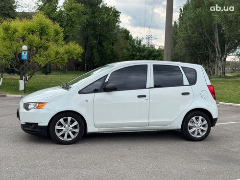 Mitsubishi Colt 2010 белый - фото 2