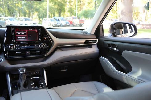 Toyota Highlander 2021 - фото 14