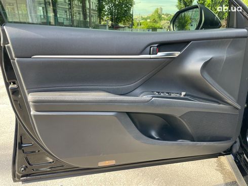 Toyota Camry 2017 черный - фото 24