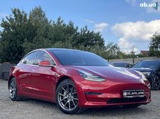 Продаж вживаних Tesla Model 3 у Луцьку - купити на Автобазарі