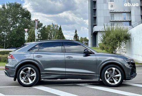 Audi Q8 2019 - фото 6