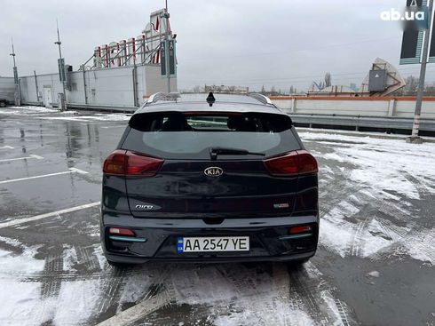 Kia Niro 2020 - фото 11