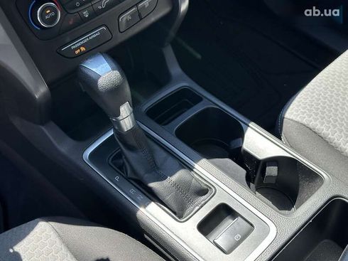 Ford Escape 2017 - фото 26