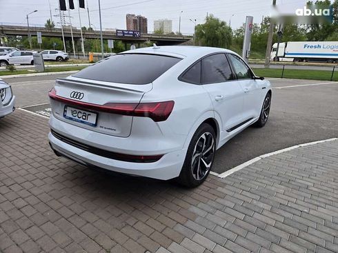 Audi E-Tron 2021 - фото 20