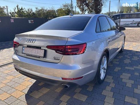 Audi A4 2017 - фото 7
