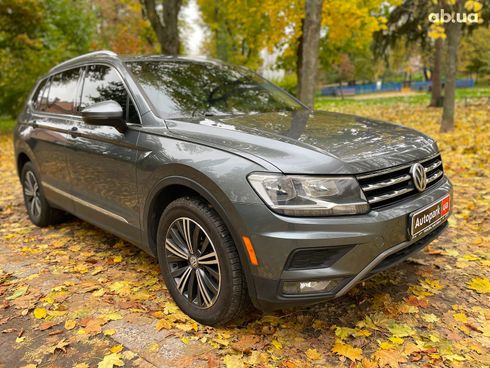 Volkswagen Tiguan 2017 серый - фото 6