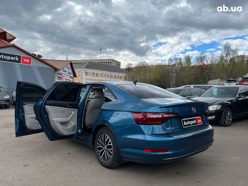 Volkswagen Jetta 2019 синий - фото 18