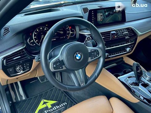 BMW 5 серия 2016 - фото 7