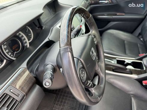 Honda Accord 2013 - фото 17