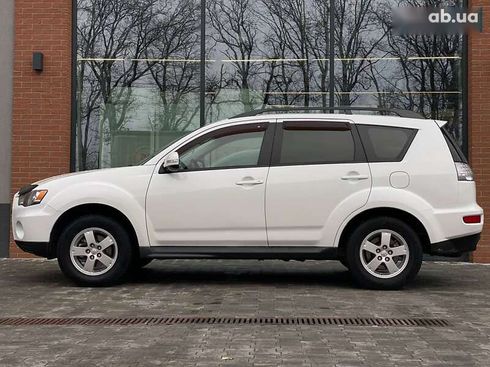 Mitsubishi Outlander 2011 - фото 9