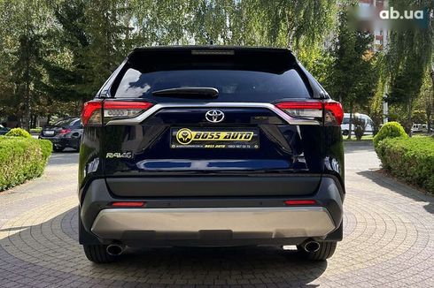 Toyota RAV4 2023 - фото 6