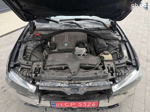 BMW 3 серия 2016 - фото 12