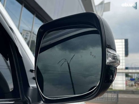 Lexus GX 2020 - фото 28