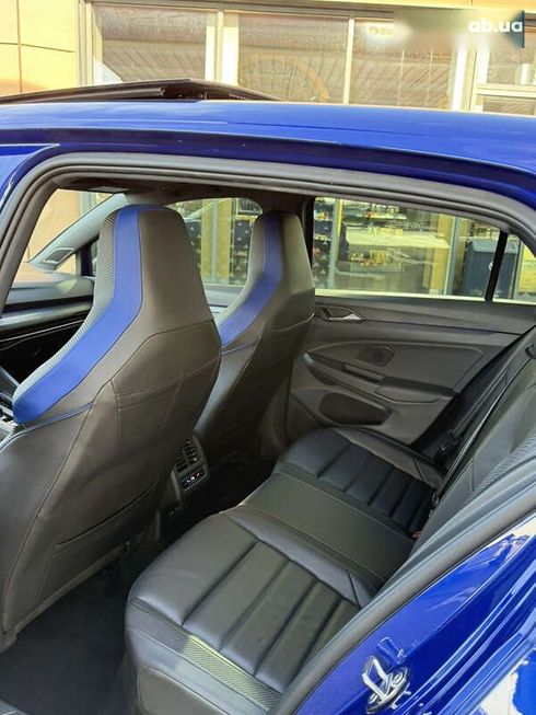 Volkswagen Golf R 2022 - фото 23