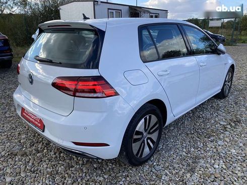 Volkswagen e-Golf 2020 - фото 12