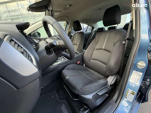 Mazda 3 2017 - фото 20