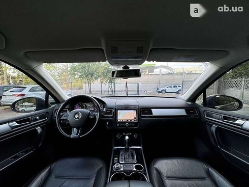 Volkswagen Touareg 2015 - фото 26