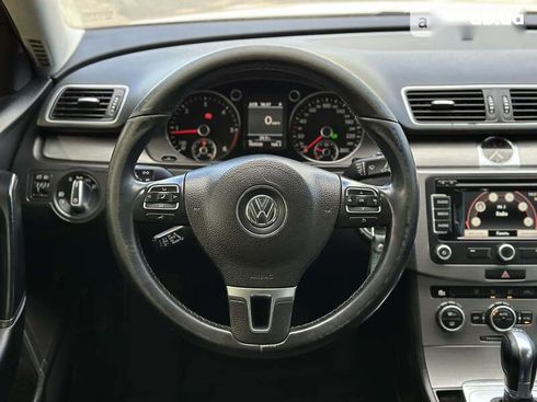 Volkswagen Passat 2012 - фото 28