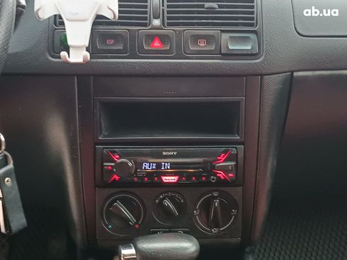 Volkswagen Golf 2001 зеленый - фото 21