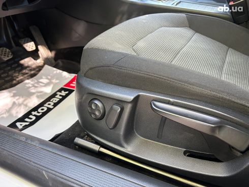 Volkswagen passat b7 2014 белый - фото 20