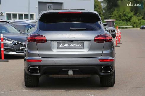 Porsche Cayenne 2017 - фото 7