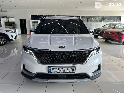 Kia Carnival 2021 - фото 2