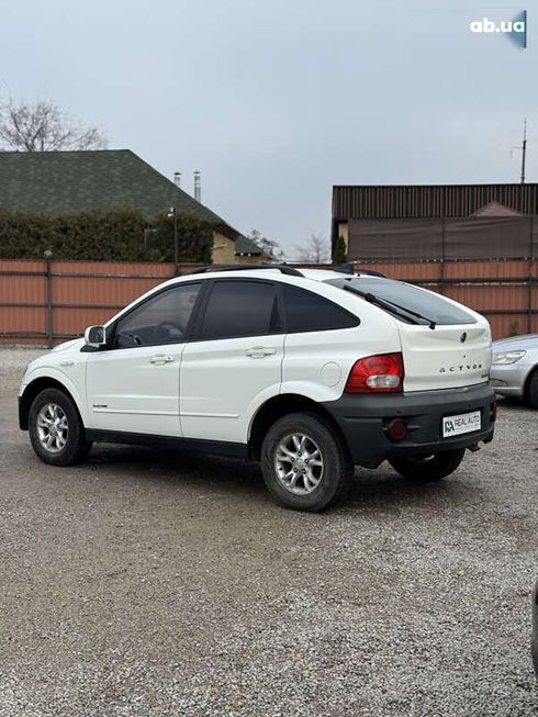 SsangYong Actyon 2008 - фото 2