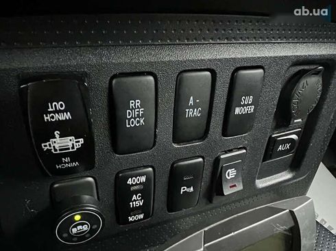 Toyota FJ Cruiser 2008 - фото 17