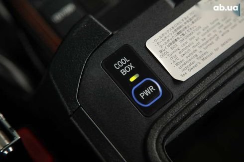 Toyota Land Cruiser Prado 2010 - фото 24