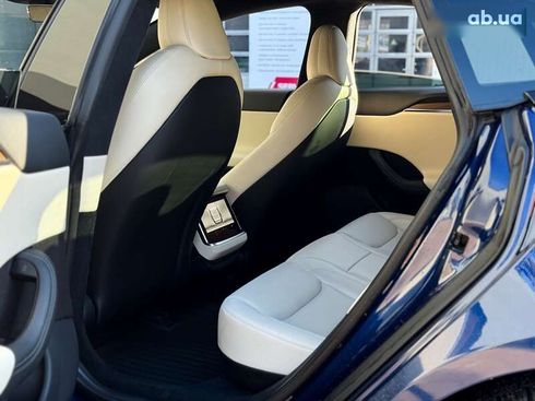 Tesla Model S 2022 - фото 15