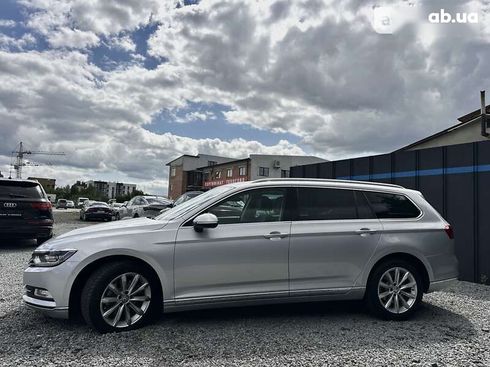 Volkswagen Passat 2017 - фото 12