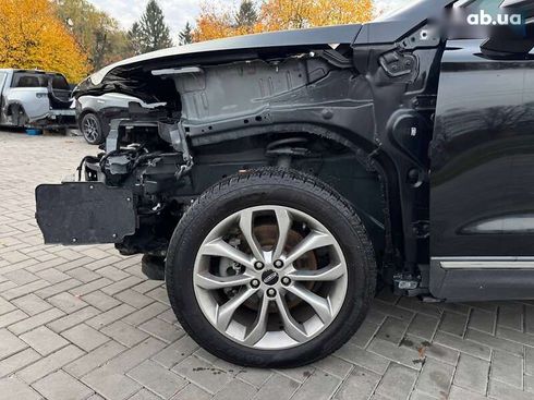 Lincoln MKC 2019 - фото 19