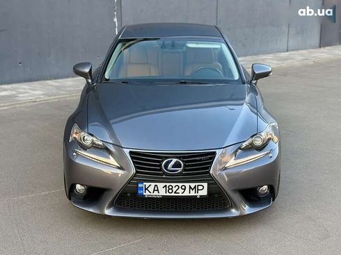Lexus IS 2013 - фото 2