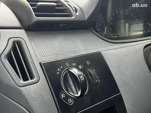 Mercedes-Benz Vito 2003 белый - фото 18