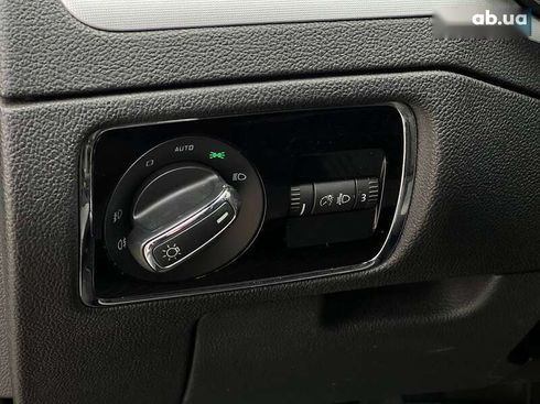 Skoda Superb 2012 - фото 21