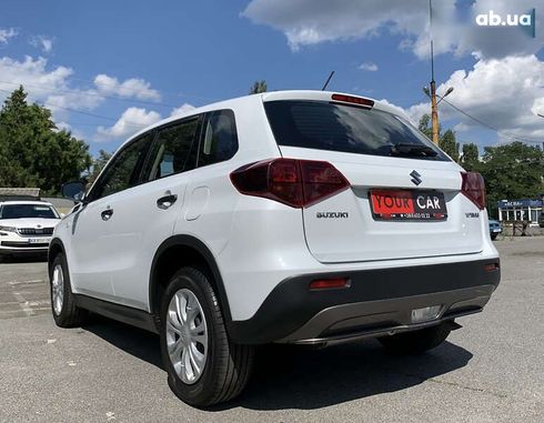 Suzuki Vitara 2021 - фото 14
