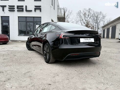 Tesla Model 3 2024 - фото 14