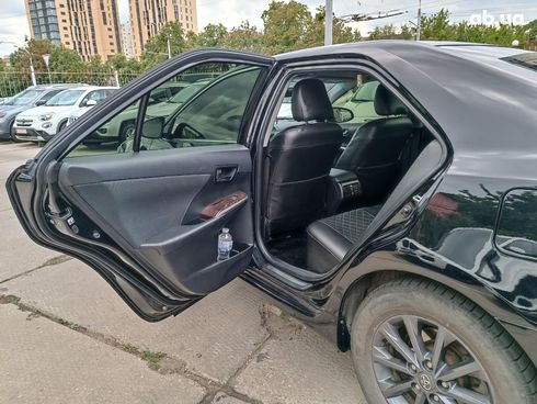 Toyota Camry 2017 черный - фото 24