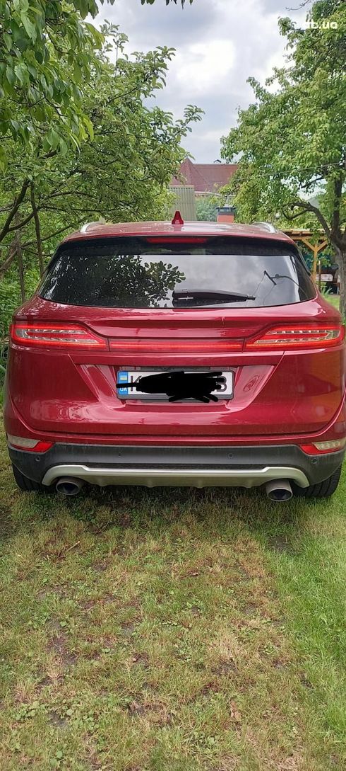 Lincoln MKC 2015 красный - фото 3