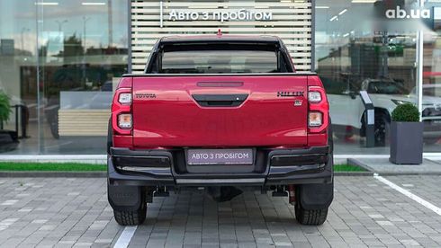 Toyota Hilux 2023 - фото 4