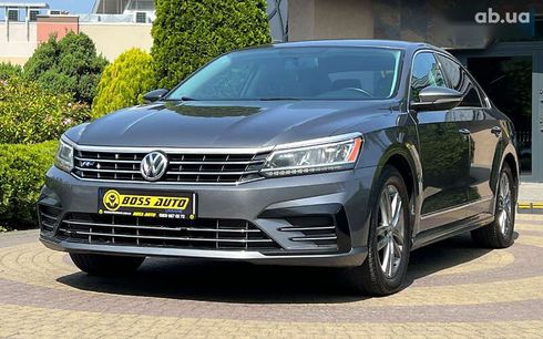 Volkswagen Passat 2016 - фото 3