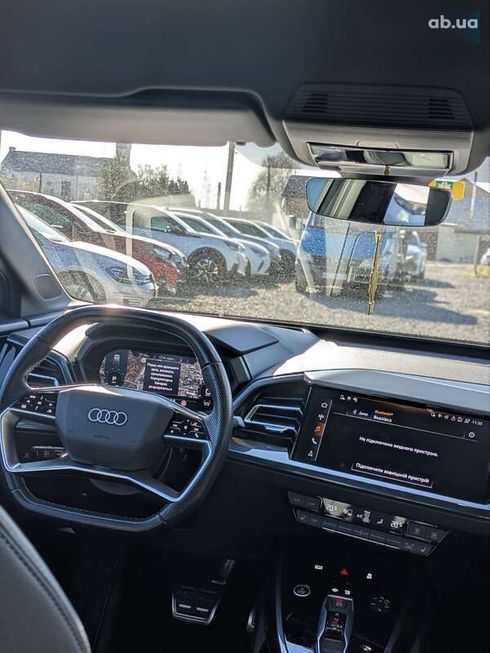 Audi Q4 e-tron 2023 - фото 17