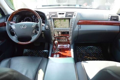 Lexus LS 2007 - фото 29