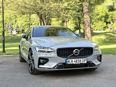 Volvo S60 2024 - фото 14